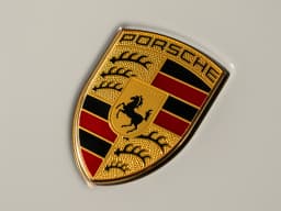 Porsche Macan S AWD 2026 — side view