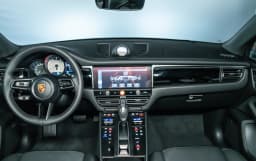 Porsche Macan S AWD 2026 — side view
