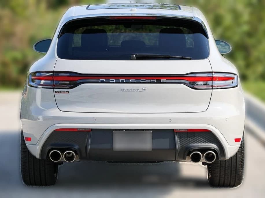 Porsche Macan S AWD 2026 — side view