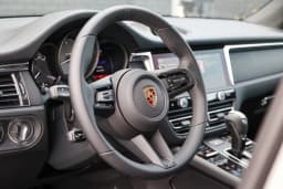 Porsche Macan S AWD 2026 — side view