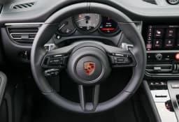 Porsche Macan S AWD 2026 — side view