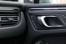Porsche Macan S AWD 2026 — side view