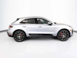 Porsche Macan S AWD 2025 — side view