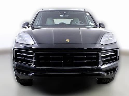Porsche Cayenne S AWD 2025 — side view