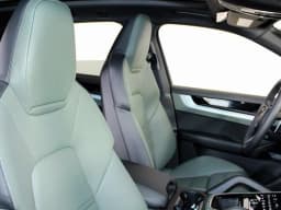 Porsche Cayenne S AWD 2025 — side view