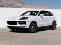 Porsche Cayenne S AWD 2025 — side view