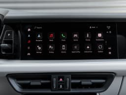 Porsche Cayenne S AWD 2025 — side view