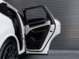 Porsche Cayenne S AWD 2025 — side view