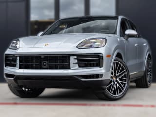 Porsche Cayenne Base Coupe AWD