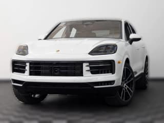 Porsche Cayenne Base Coupe AWD