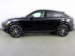 Porsche Cayenne Base Coupe AWD 2026 — side view