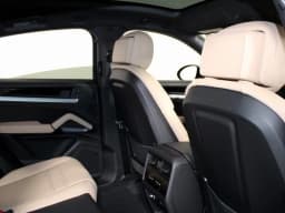 Porsche Cayenne Base Coupe AWD 2026 — side view