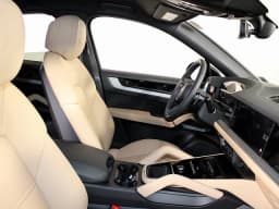 Porsche Cayenne Base Coupe AWD 2026 — side view