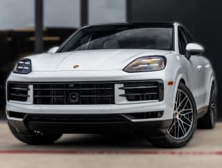 Porsche Cayenne Base Coupe AWD