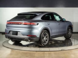 Porsche Cayenne Base Coupe AWD 2026 — side view