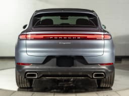 Porsche Cayenne Base Coupe AWD 2026 — side view