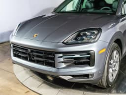 Porsche Cayenne Base Coupe AWD 2026 — side view
