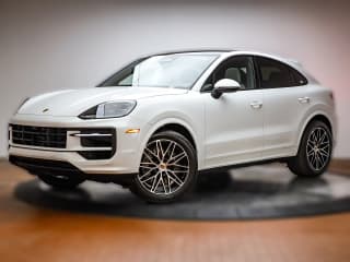 Porsche Cayenne Base Coupe AWD