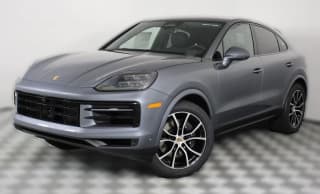 Porsche Cayenne Base Coupe AWD
