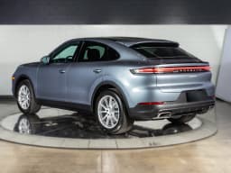 Porsche Cayenne Base Coupe AWD 2026 — side view