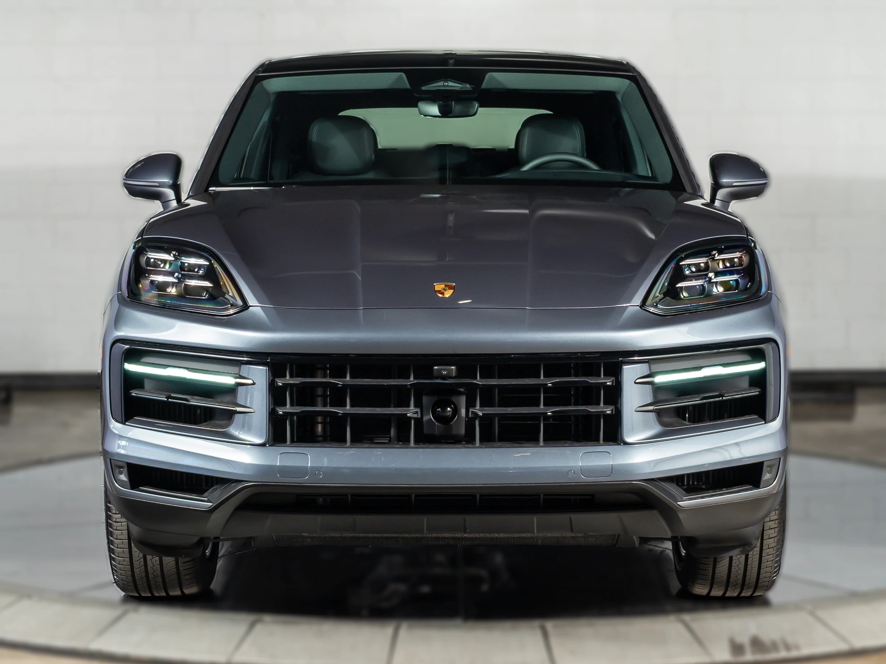 Porsche Cayenne Base Coupe AWD 2026 — side view
