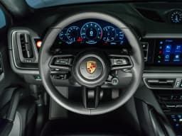 Porsche Cayenne Base Coupe AWD 2026 — side view