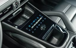 Porsche Cayenne Base Coupe AWD 2026 — side view