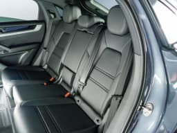 Porsche Cayenne Base Coupe AWD 2026 — side view