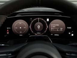 Porsche Cayenne Electric Coupe AWD 2026 — side view