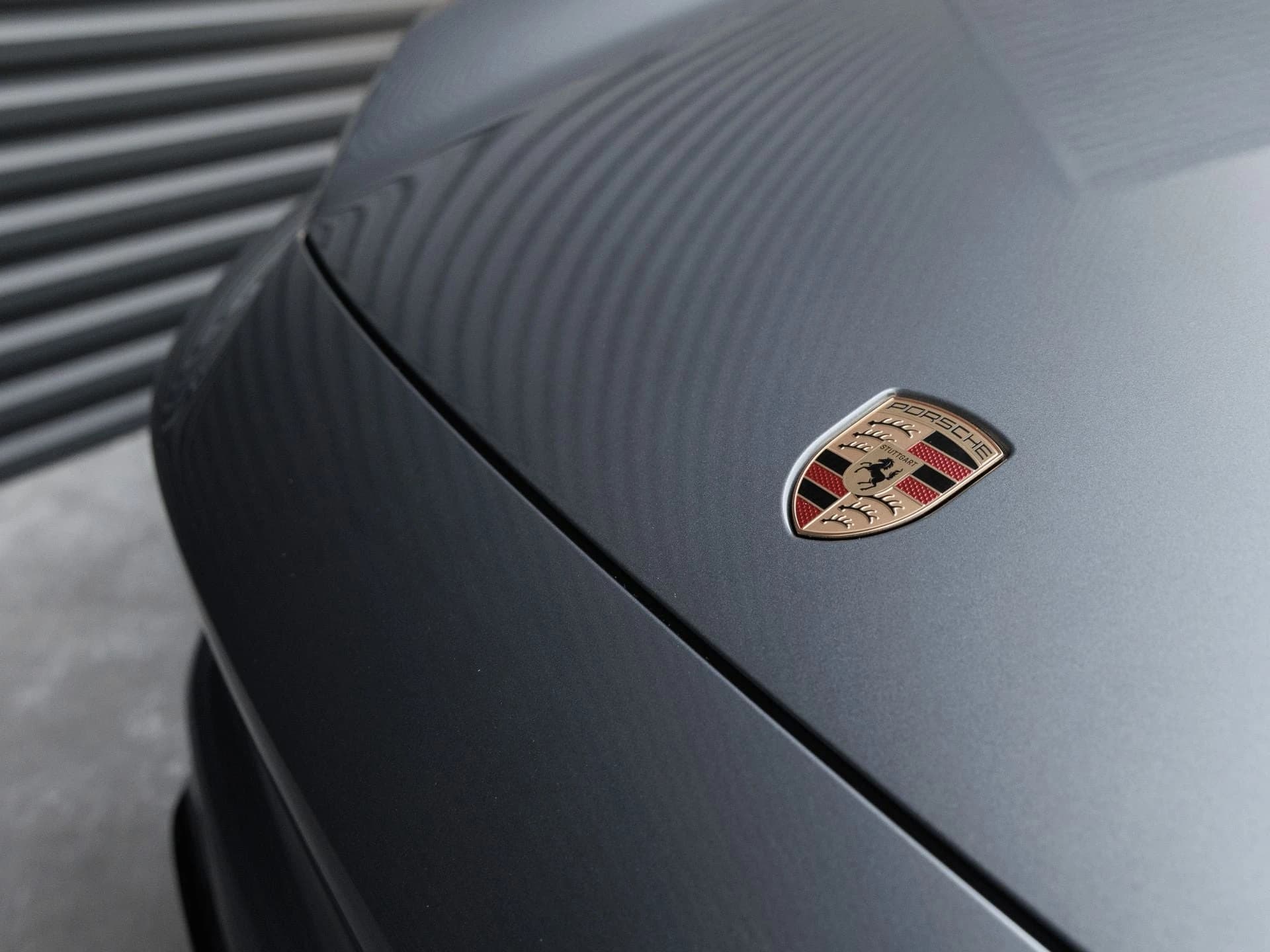 Porsche Cayenne Electric Coupe AWD 2026 — side view
