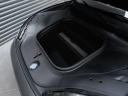 Porsche Cayenne Electric Coupe AWD 2026 — side view