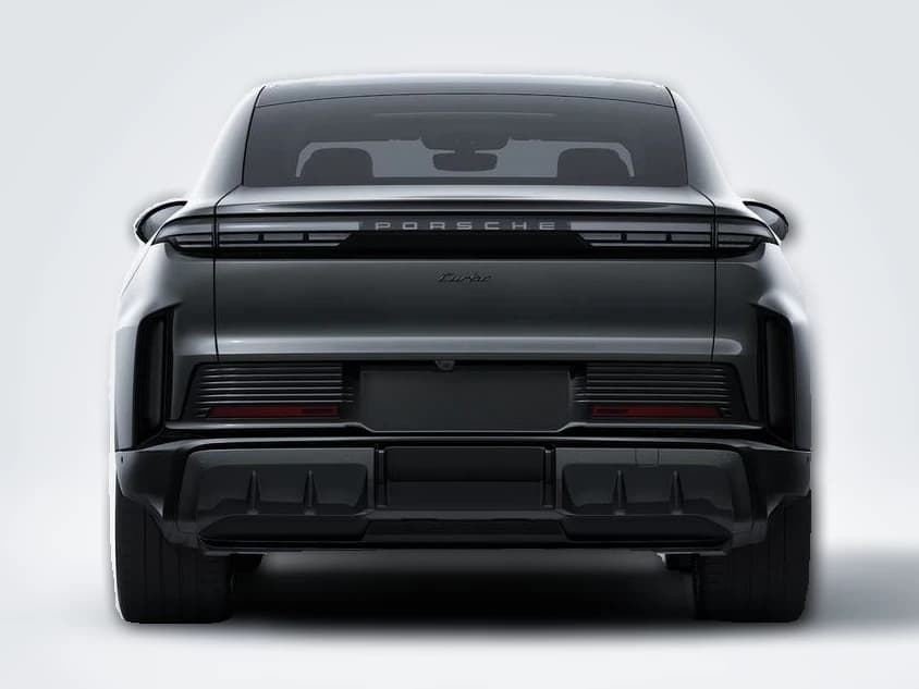 Porsche Cayenne Turbo Electric Coupe AWD 2026 — side view