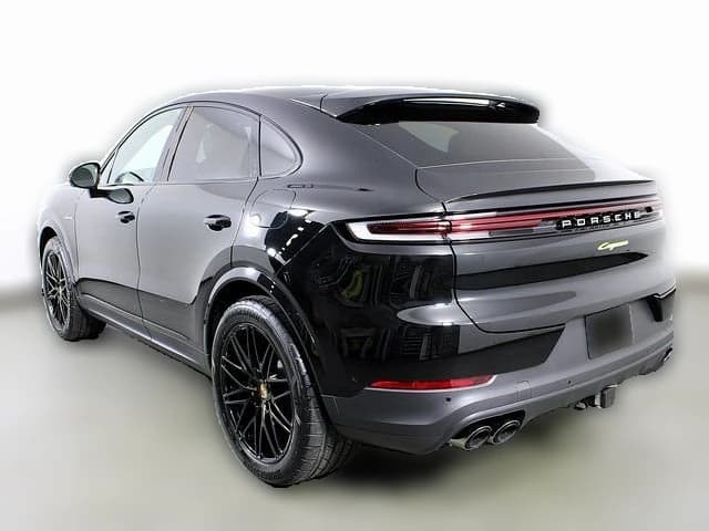 Porsche Cayenne E-Hybrid Coupe AWD 2026 — side view