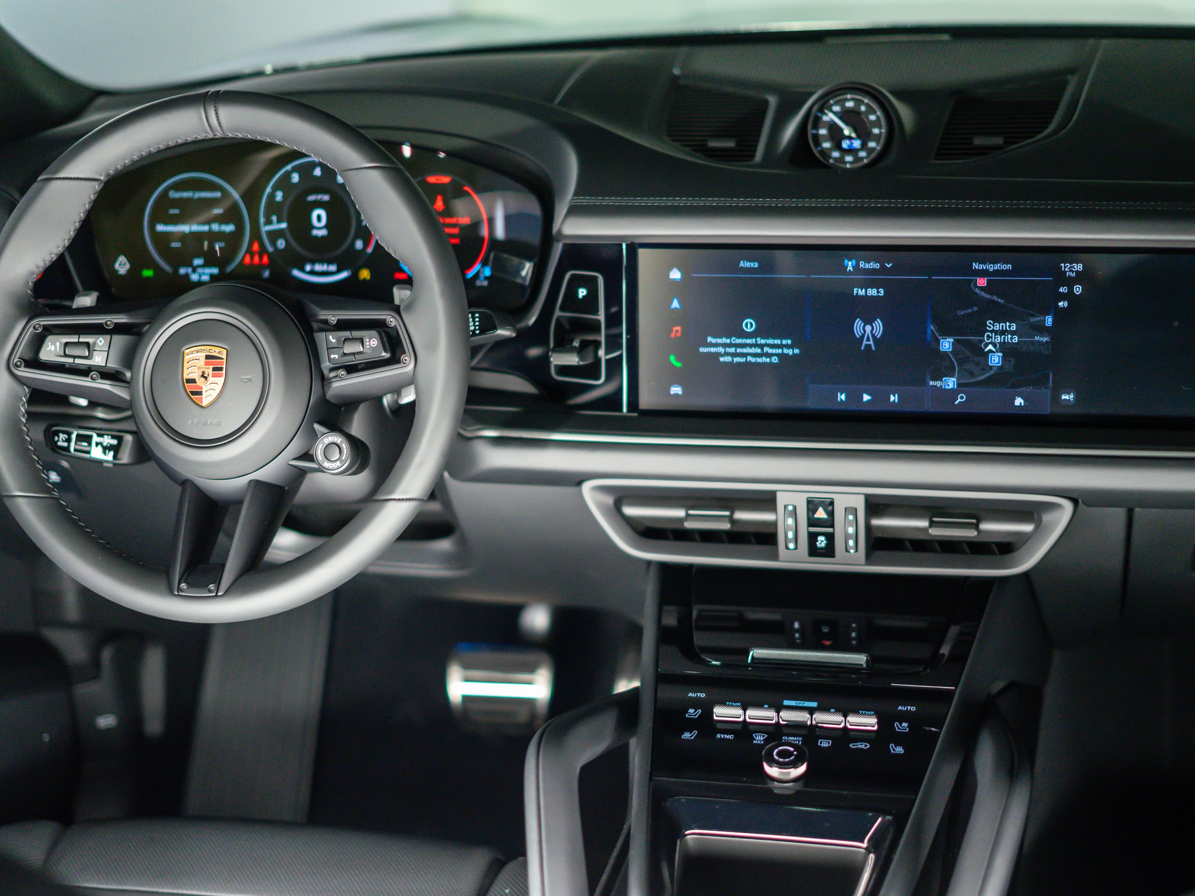 Porsche Cayenne GTS Coupe AWD 2026 — side view