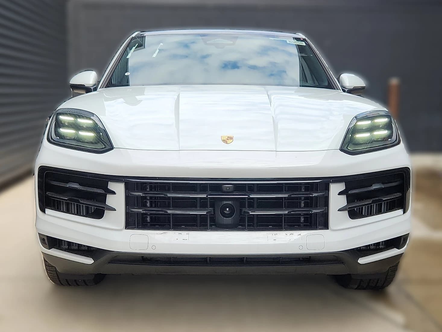 Porsche Cayenne S Coupe AWD 2026 — side view