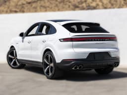 Porsche Cayenne S E-Hybrid Coupe AWD 2026 — side view