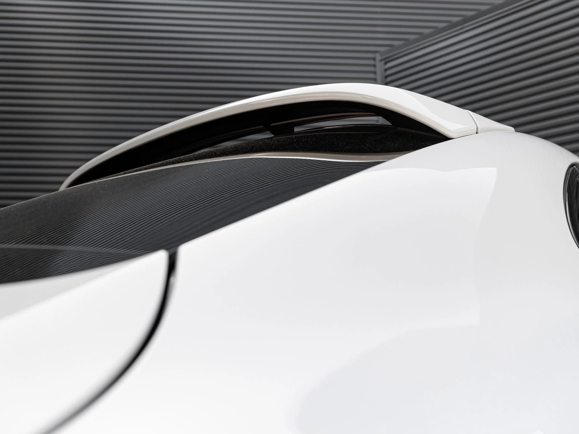 Porsche Cayenne S E-Hybrid Coupe AWD 2026 — side view