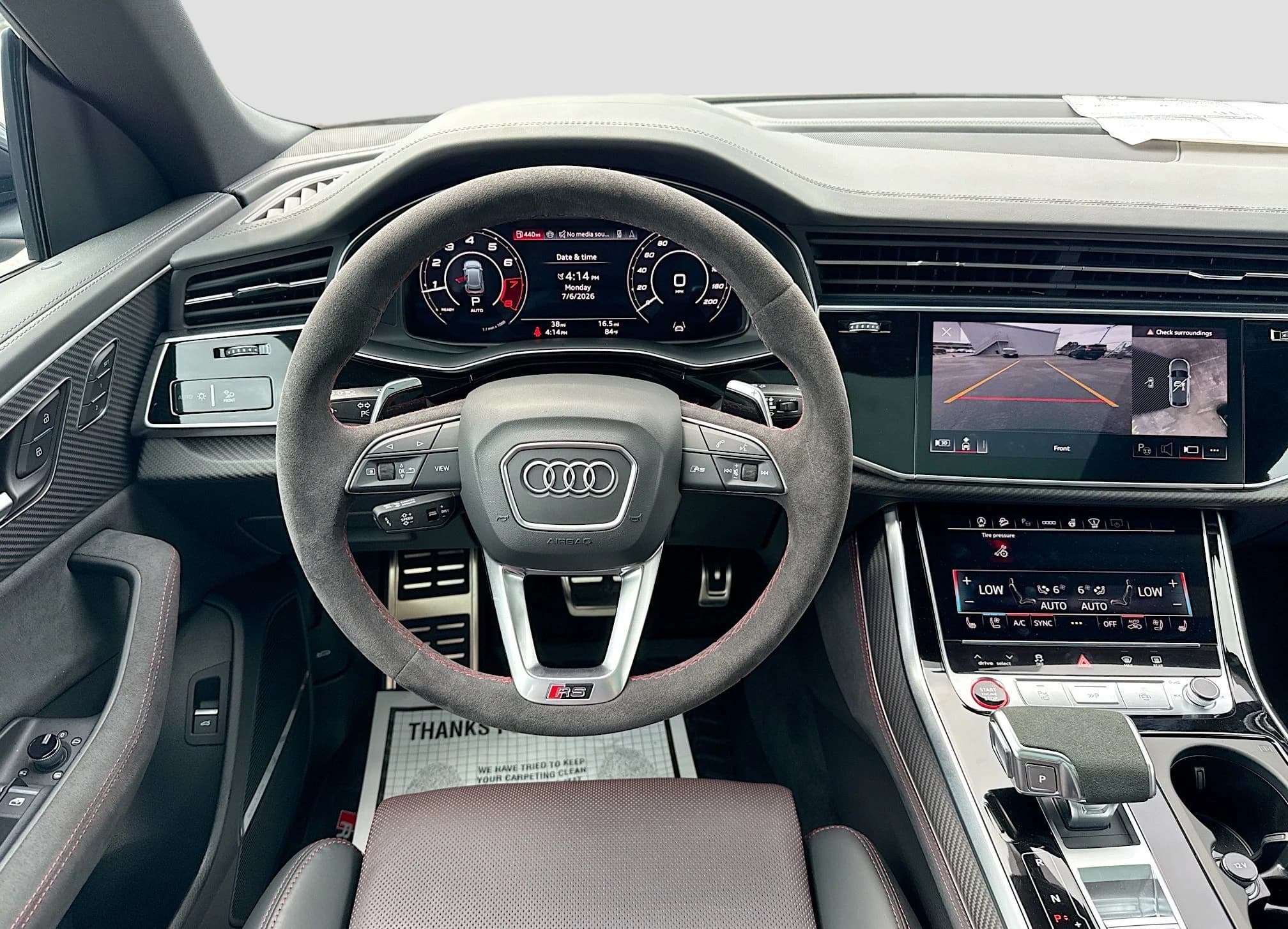 Audi RS Q8 performance quattro 2026 — side view