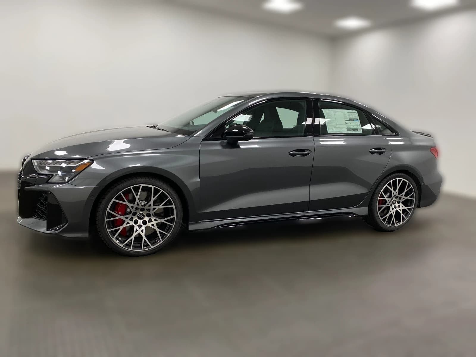 Audi RS 3 Base quattro 2026 — side view