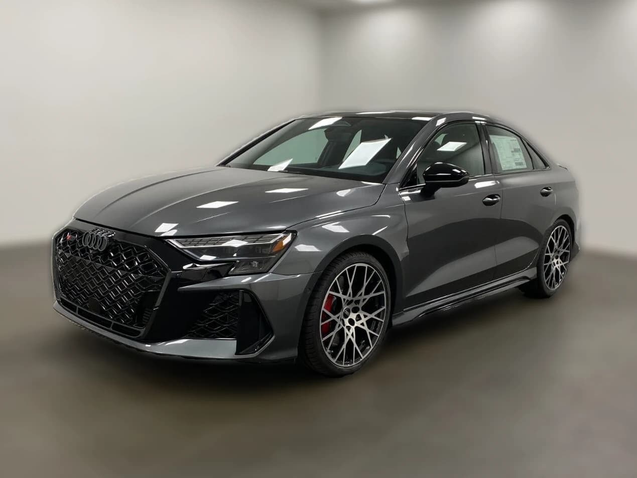 Audi RS 3 Base quattro 2026 — side view