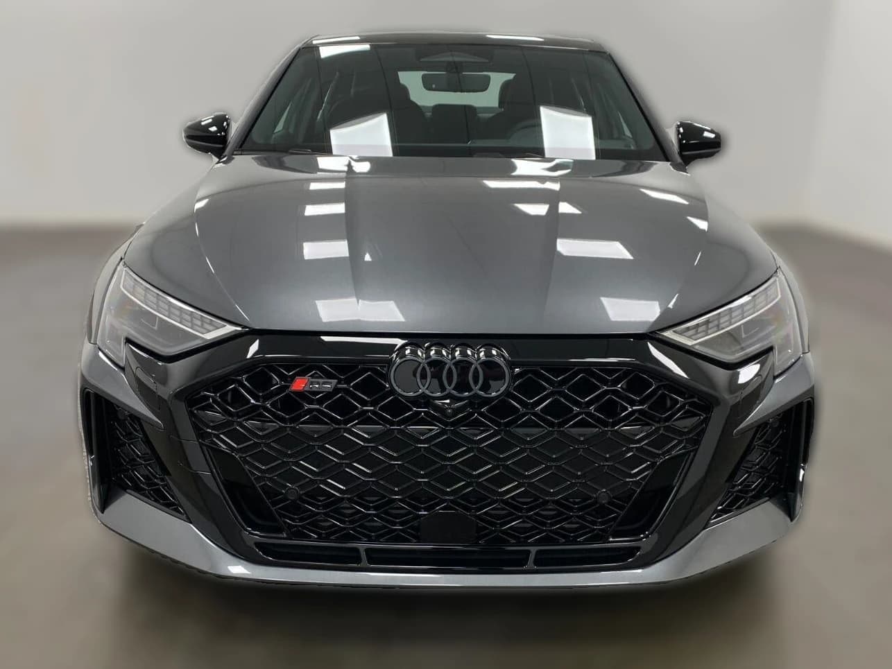 Audi RS 3 Base quattro 2026 — side view