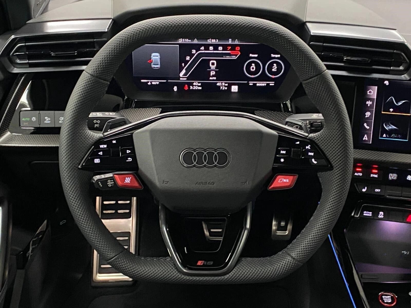 Audi RS 3 Base quattro 2026 — side view