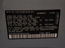 Volkswagen ID. Buzz Pro S RWD 2025 — side view