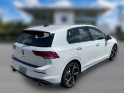Volkswagen Golf GTI SE 2.0T DSG 2026 — side view