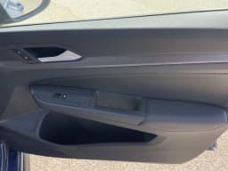 Volkswagen Golf GTI SE 2.0T DSG 2026 — side view