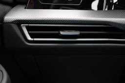 Volkswagen Golf GTI SE 2.0T DSG 2026 — side view