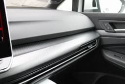 Volkswagen Golf GTI SE 2.0T DSG 2026 — side view