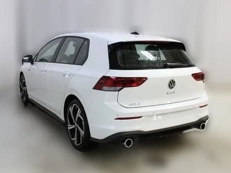 Volkswagen Golf GTI SE 2.0T DSG 2026 — side view