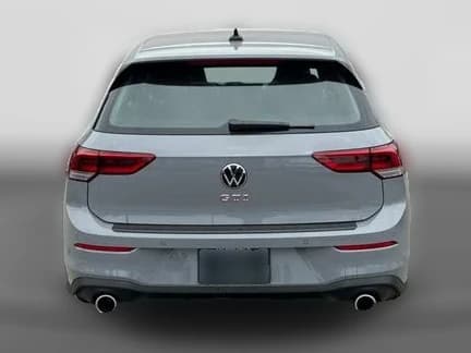 Volkswagen Golf GTI SE 2.0T DSG 2026 — side view