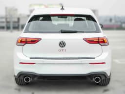 Volkswagen Golf GTI SE 2.0T DSG 2026 — side view